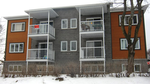 651 rue Poulin